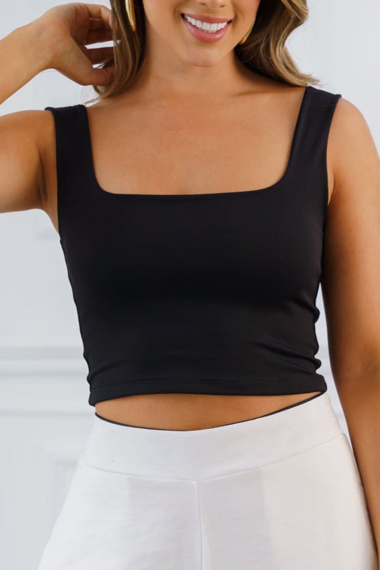 Blusa Corta talla U - Negra