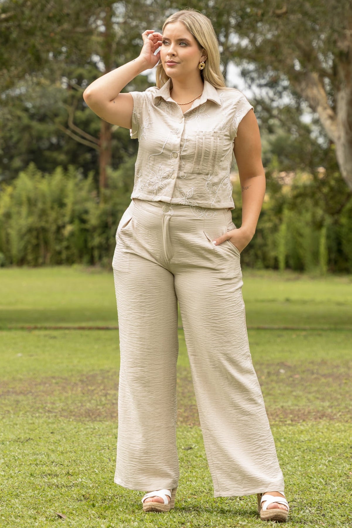 White shirt for women - April