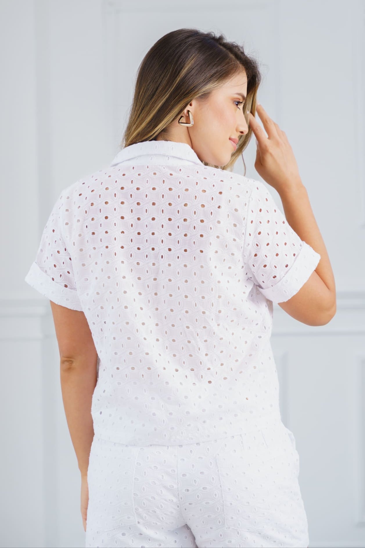 White shirt for women - April
