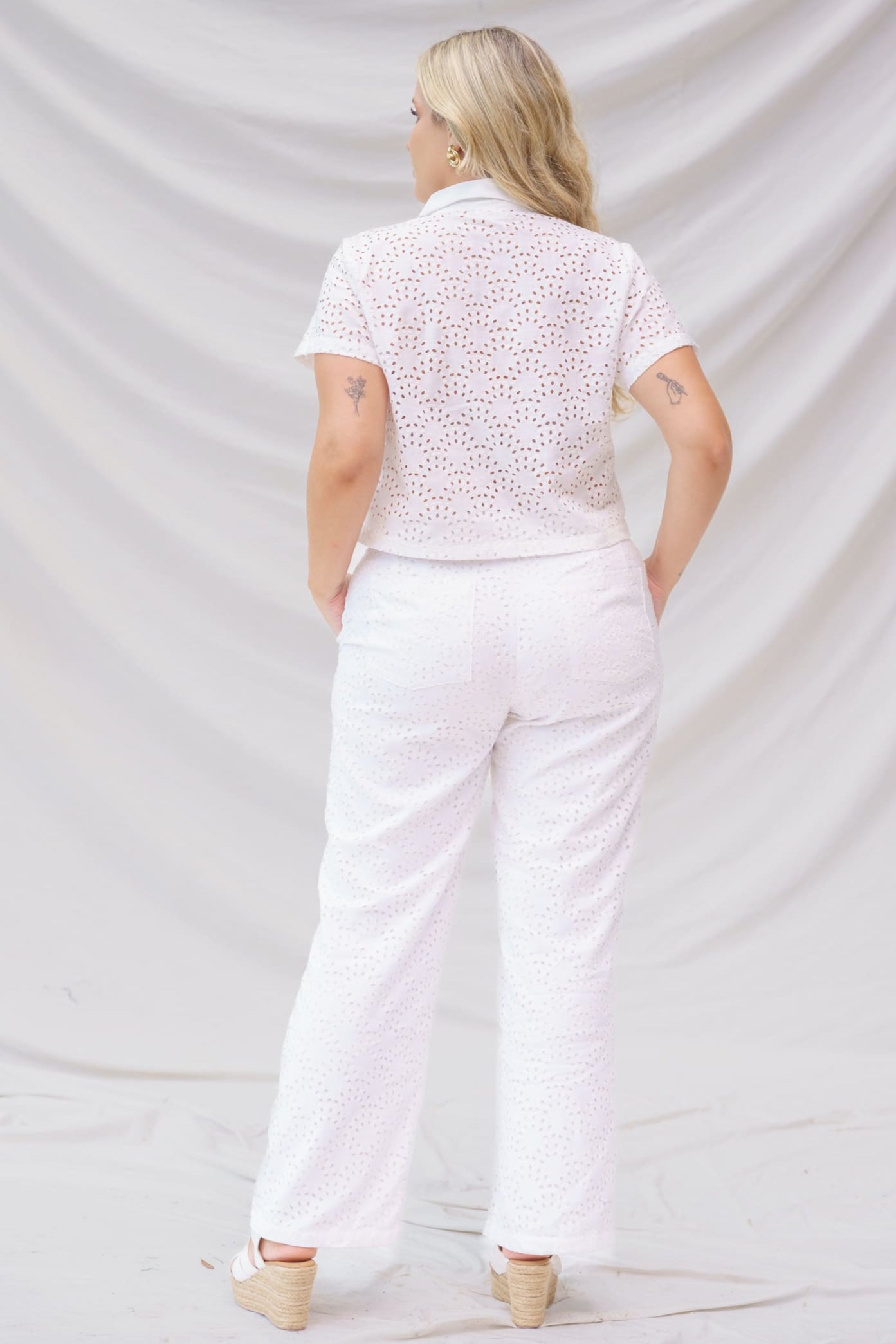 White shirt for women - April