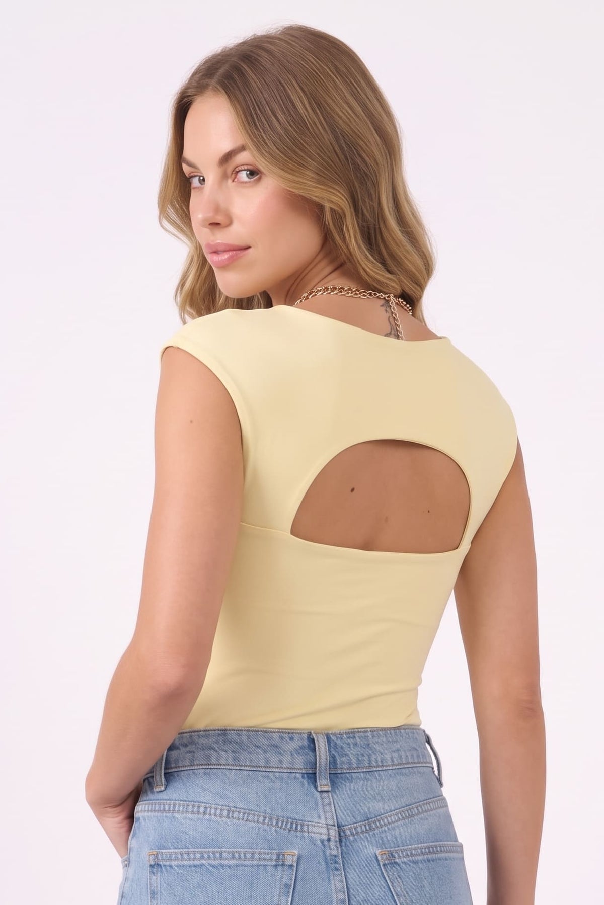 Body Basico Bela Amarillo