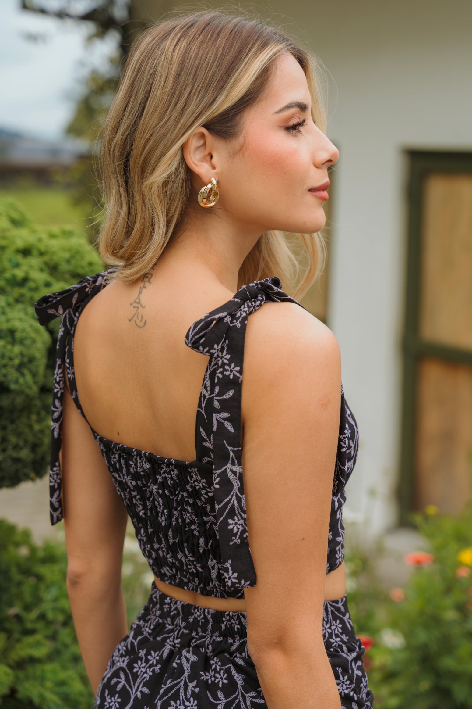 White shirt for women - April