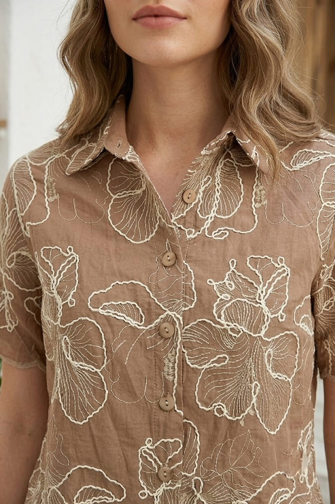 White shirt for women - April